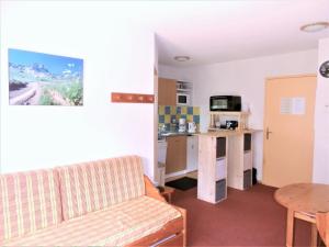 Appartement T3 ski aux pieds, balcon, piscine - FR-1-267-199