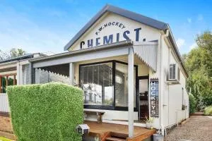 The Historic Old Pharmacy Hockeys - Millthorpe - Mandurama