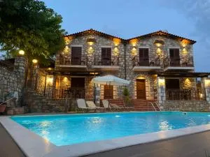 Petrines Villes Avramilias - Makrikhórion