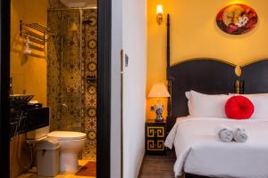 Hanoi Center Silk Boutique Hotel & Travel