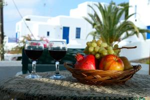 Irene Rooms Folegandros Greece