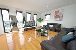 Luxury 7BRM Entire House Lakeview BlackSwans Wifi BBQ Resort - Пойнт-Кук