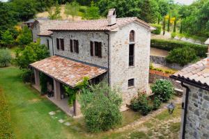 Villa Comunalia by Mmega