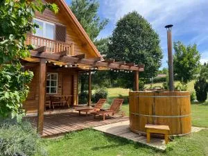 Holiday Homes Vita Natura - Selište