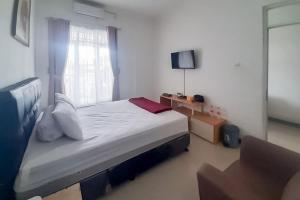 Wisma Brata 2 Mitra RedDoorz