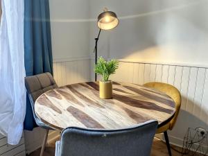 Appartements Maison de ville - Paris en 15 mn ! - 4 pers- 1 bebe - Vintage & Music ! : photos des chambres