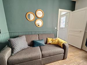 Appartements Maison de ville - Paris en 15 mn ! - 4 pers- 1 bebe - Vintage & Music ! : photos des chambres