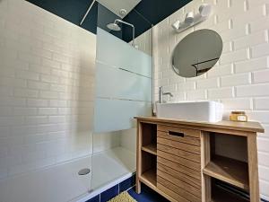 Appartements Maison de ville - Paris en 15 mn ! - 4 pers- 1 bebe - Vintage & Music ! : photos des chambres