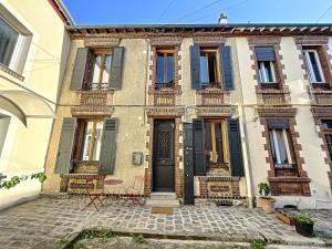 Appartements Maison de ville - Paris en 15 mn ! - 4 pers- 1 bebe - Vintage & Music ! : photos des chambres