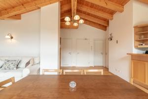 SEVENTEEN Schmittental byin One Apartments