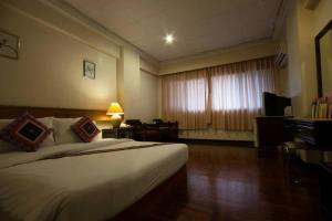 Phòng Tiêu Chuẩn Giường Đôi (Standard Double Room)