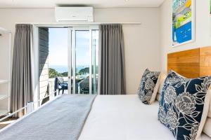 Camps Bay Village - Beach View Apartments