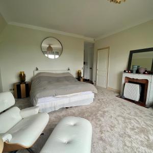 Villas Villa avec vue et piscine a moins d'1h de Paris : photos des chambres