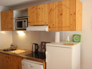 Appartements Studio Chamrousse, 1 piece, 4 personnes - FR-1-340-243 : photos des chambres