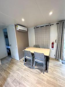 Campings Charmant Mobil-Home 6 pers : photos des chambres