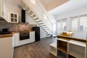 Ruote Stylish Loft by Mmega