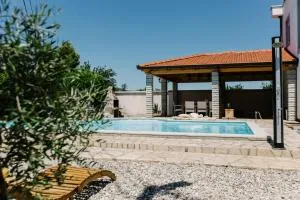 The Queen of Nature - Hodbina