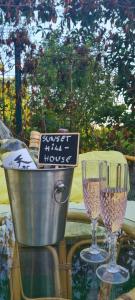 Vila cu Ciubar & Jacuzzi - Sunset Hill House