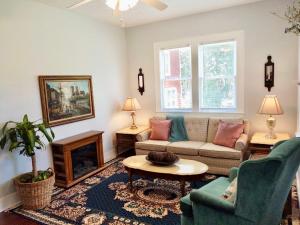 Micanopy Countyline Cottages