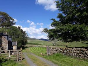 Beautiful Traditional secluded country cottage