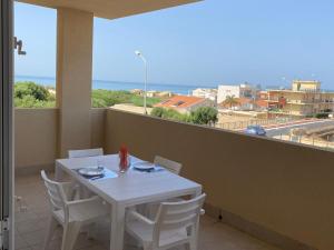 LA FINESTRA SUL MARE