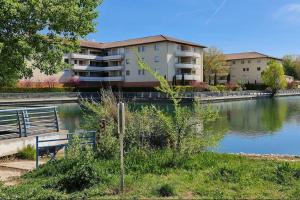 Appartements Ni 100%Gite,Ni100% loc chez Kheira&Pascal : photos des chambres