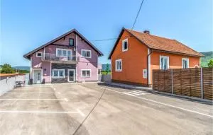 Stunning Apartment In Otocac With Wifi - Otočac