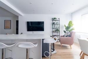 Lujoso apartamento entre 2 playas con garaje, wifi