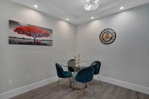 Bay Harbor Suites
