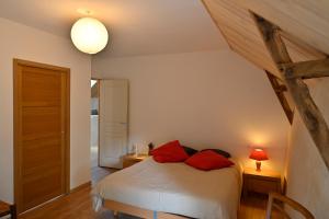 B&B / Chambres d'hotes LES CHAMBRES AUX LOUPS : photos des chambres