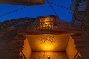 Old town Makarska apartments - central square