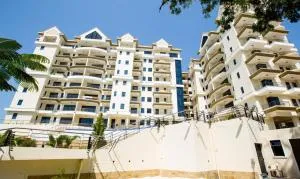 Penthouse Five - The Beautiful 3Br En-suite Apt - Kisauni