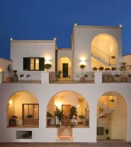 安迪科卡米诺住宿加早餐酒店 - Giuggianello