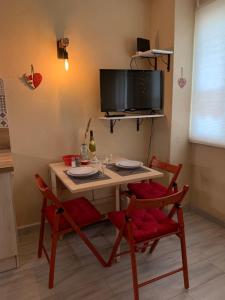 Appartements Houssen/Colmar: « Chez Lin’Doux », le Nid Alsacien : photos des chambres