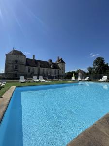 Maisons de vacances Chateau de la Berchere : Suite 1 Chambre