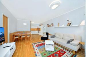 Apartment Medvědín 331409