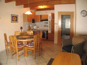 HP Touristik - Seepark Burhave 6