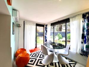 La Maison Pop Appartement meublé indépendant avec jardin