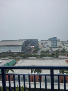 Sea res Mall of Asia 2bedroom by Elsie D