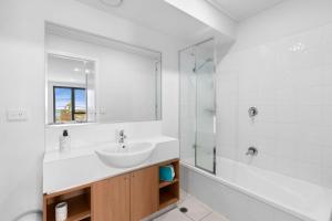 Apartment 13 Pacific Apartments