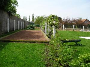 Gîte spacieux à Croisilles, 7 pers, terrasse sud, parking, wifi, proche Arras, parc expo, base nautique - FR-1-376-63