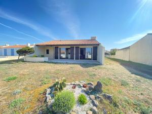 Maisons de vacances Maison Bretignolles-sur-Mer, 3 pieces, 4 personnes - FR-1-231-170 : photos des chambres