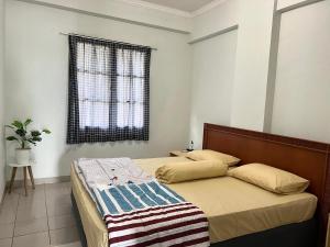 Lippo carita selatan condo 3bedroom langsung pantai