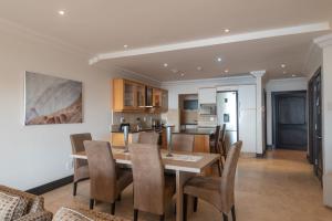 Ballito Manor View 505 - With Generator