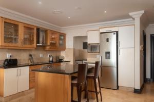 Ballito Manor View 505 - With Generator