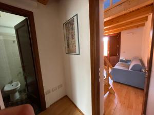Domo Is Solus - Affittacamere - Living Sant'Antioco img11