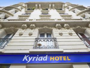 Hotels Kyriad Paris 18 - Porte de Clignancourt - Montmartre : photos des chambres