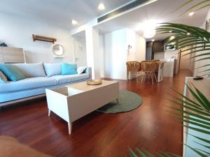 Expoholidays - Apartamento Rueda Lopez (7ºB)
