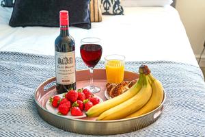 Delightful 2 BED APARTMENT for BICESTER OUTLET SHOPPING by Platinum Key Properties