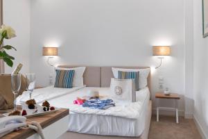 HVD Nympha Hotel - Adults Only - Private Beach & Free Parking